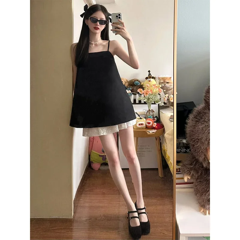 Cami Top Lace - 女性用ショートトップとミニホワイトレーススカートの2点セット,ノースリーブスーツ,ロングブラックTシャツ,シックな女の子,対照的な色,夏のファッション