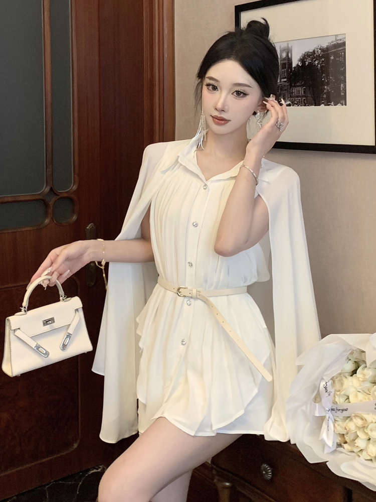 Corset Waist Cinch - エレガントな白いショールカラープリーツシフォンシャツ、ウエストシェイプのショートスタイル、ベルト付き、フレンチスタイル、ゆったりとした夏の女性用シャツ