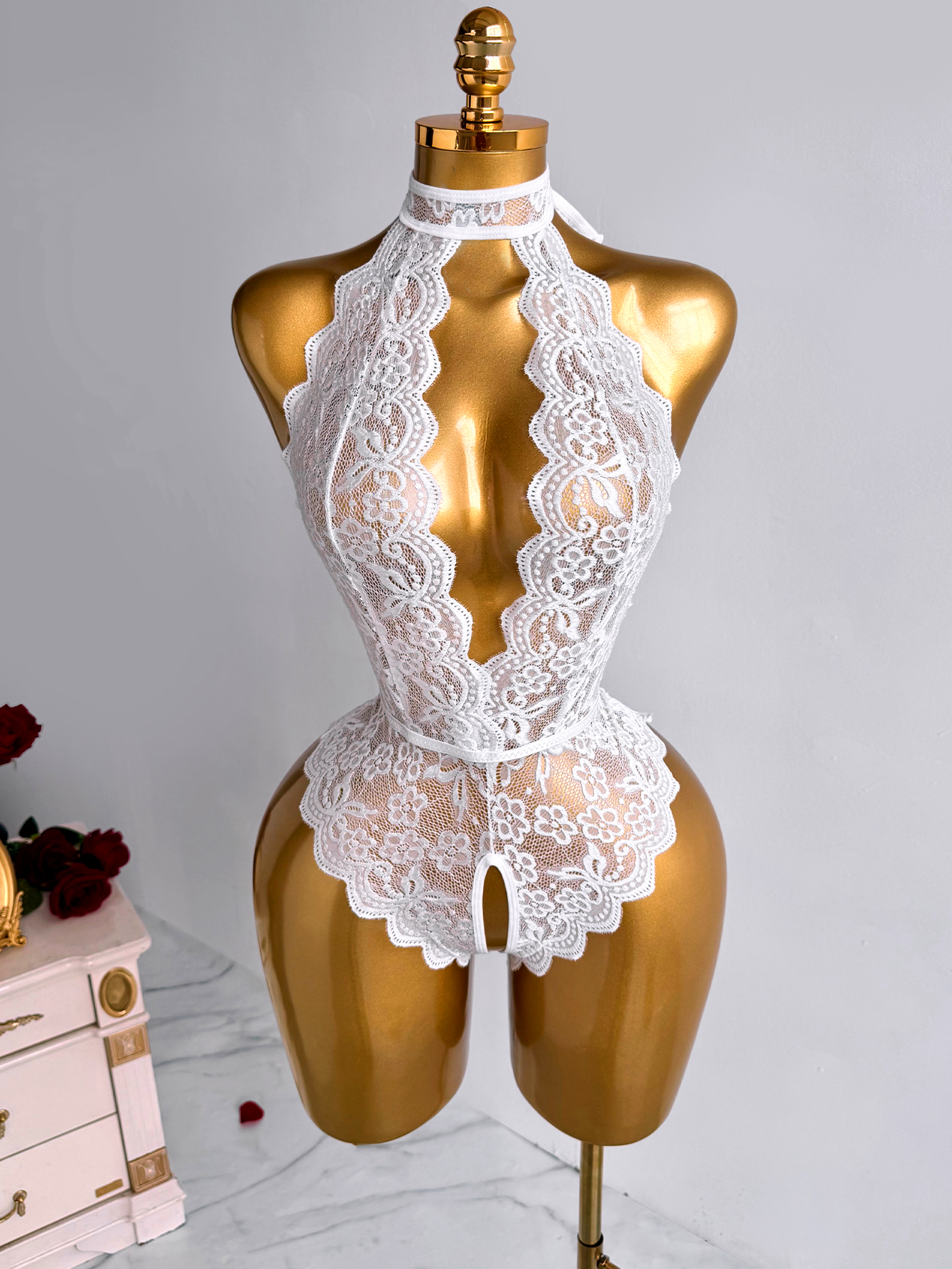 ホワイトホルターネック花柄レーステディランジェリー女性用ディ - Lace Teddy Lingerie のレビューと価格