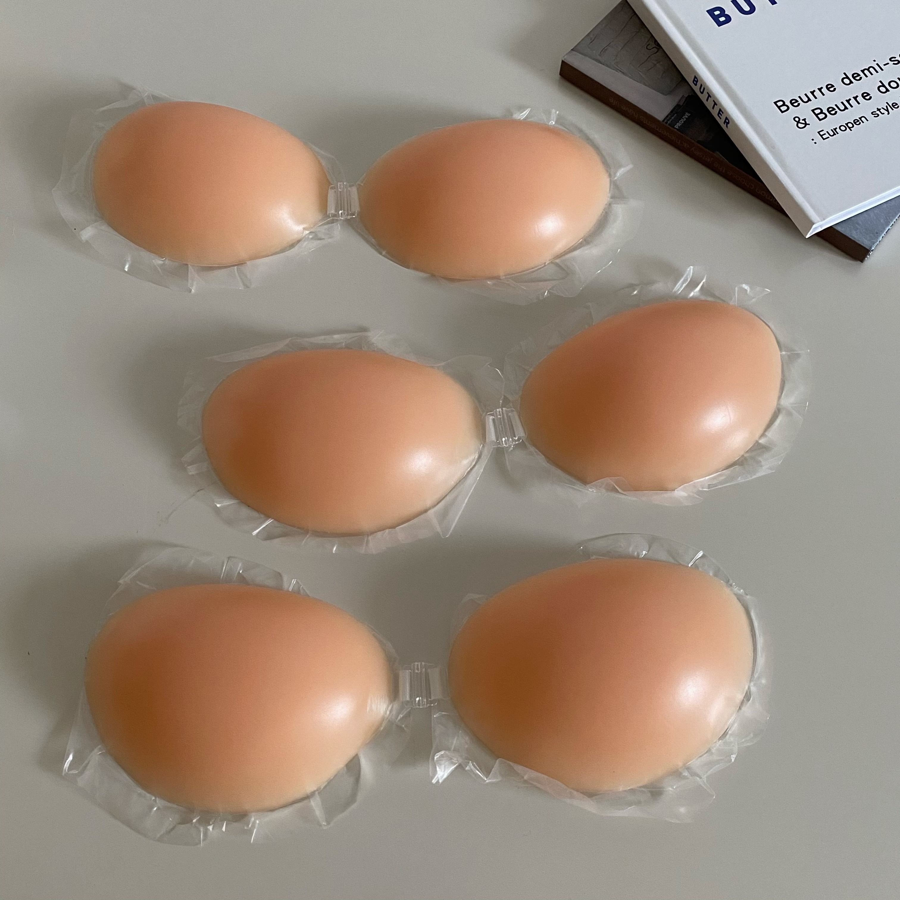 ワイヤレスシリコンニップルカバー女性のセクシーな通気性のある - Nipple Cover Pasties のレビューと価格
