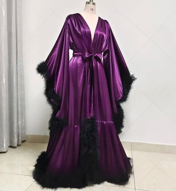 女性用カスタマイズバスローブ、フレアスリーブ、フェザーブライ - Robe Silk Women のレビューと価格