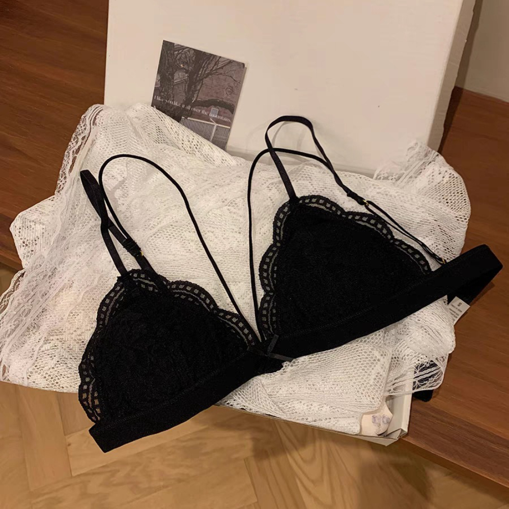 フレンチレースワイヤレスブラレット軽量クロスバックブラジャー - Bralette Wireless Soft のレビューと価格
