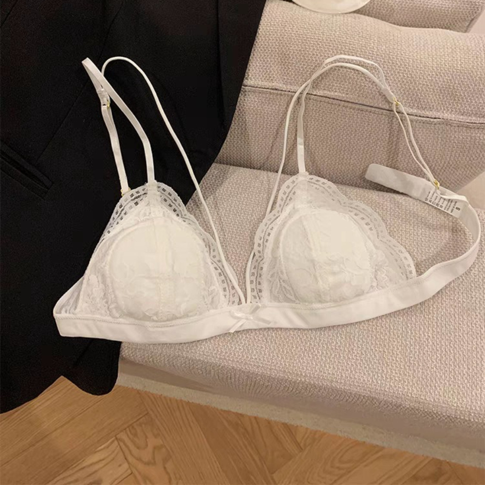 フレンチレースワイヤレスブラレット軽量クロスバックブラジャー - Bralette Wireless Soft のレビューと価格